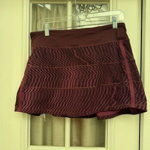 NWOT Lululemon Pace Rival Skirt Shifted Horizon Red Grape Black Size 8